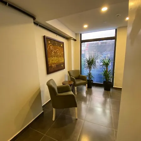 Mina Life Hotel
