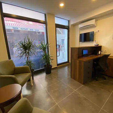 Otel Mina Life